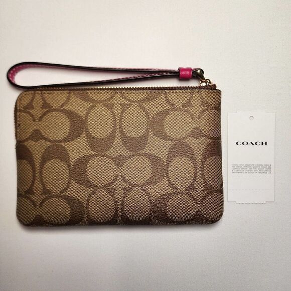 NWT COACH CK358 Corner Zip Wristlet Khaki Signature Canvas Cerise (Pink) - Picture 3 of 3